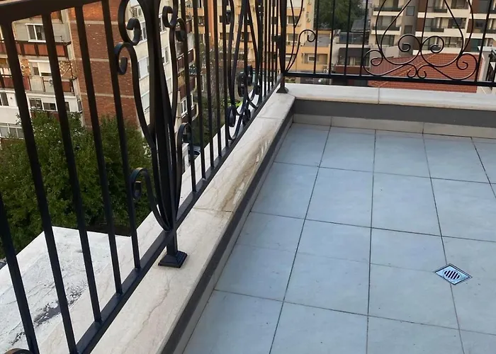 Appartement Beautiful 2bd With Large Terrace And Free Parking