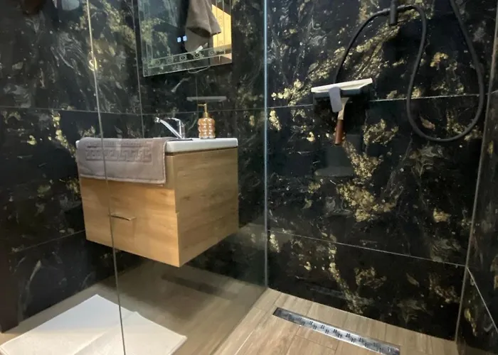 Lägenhet Beautiful 2bd With Large Terrace And Free Parking Plovdiv